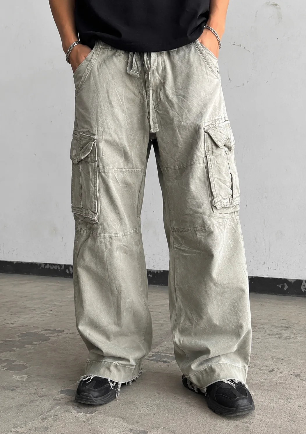No Boundaries Baggy Olive Green Cargo Denim Size 30 | Vintage Utility Y2K Style 1 thrift cargo pants india