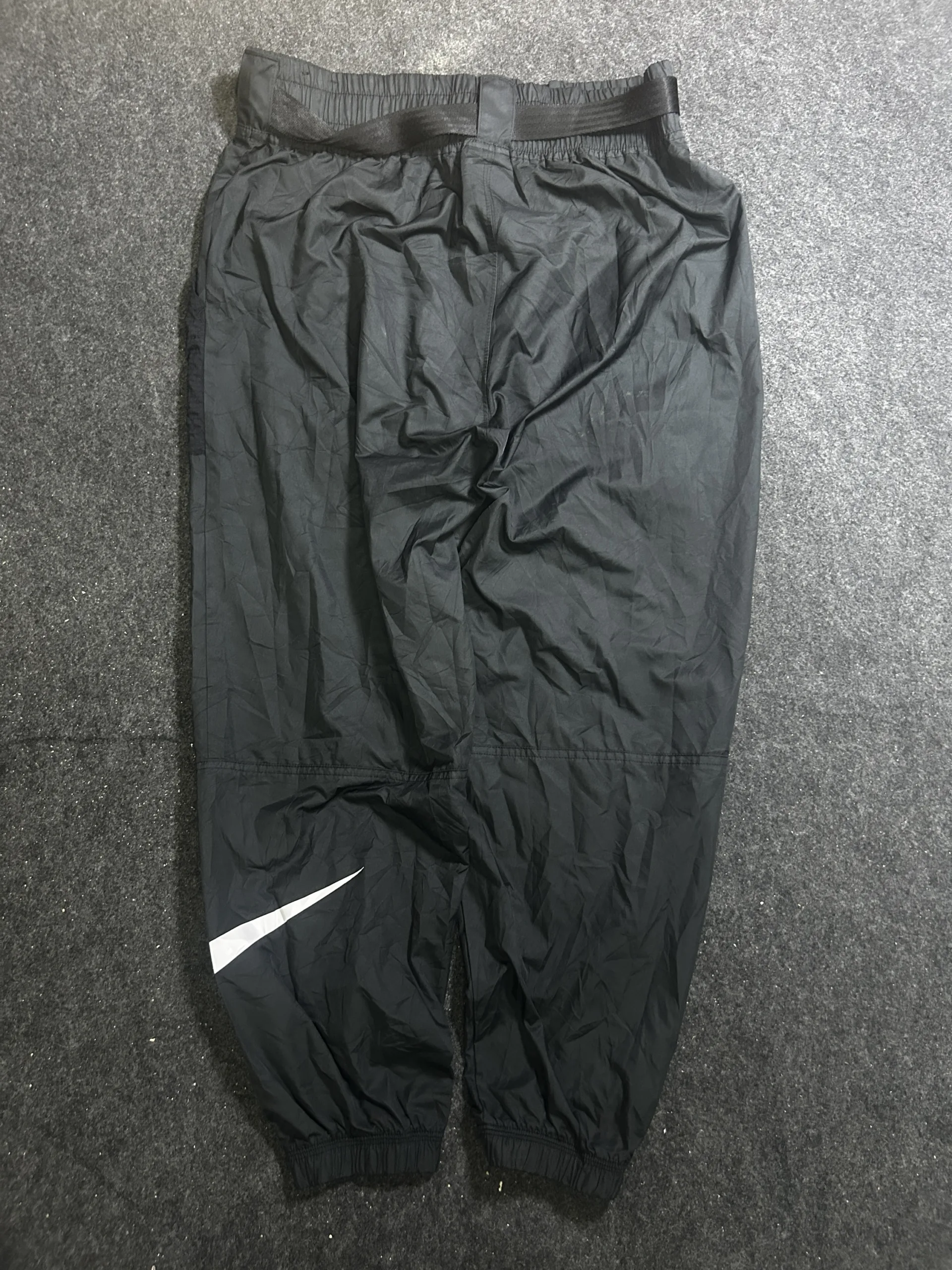 thrift track pants india