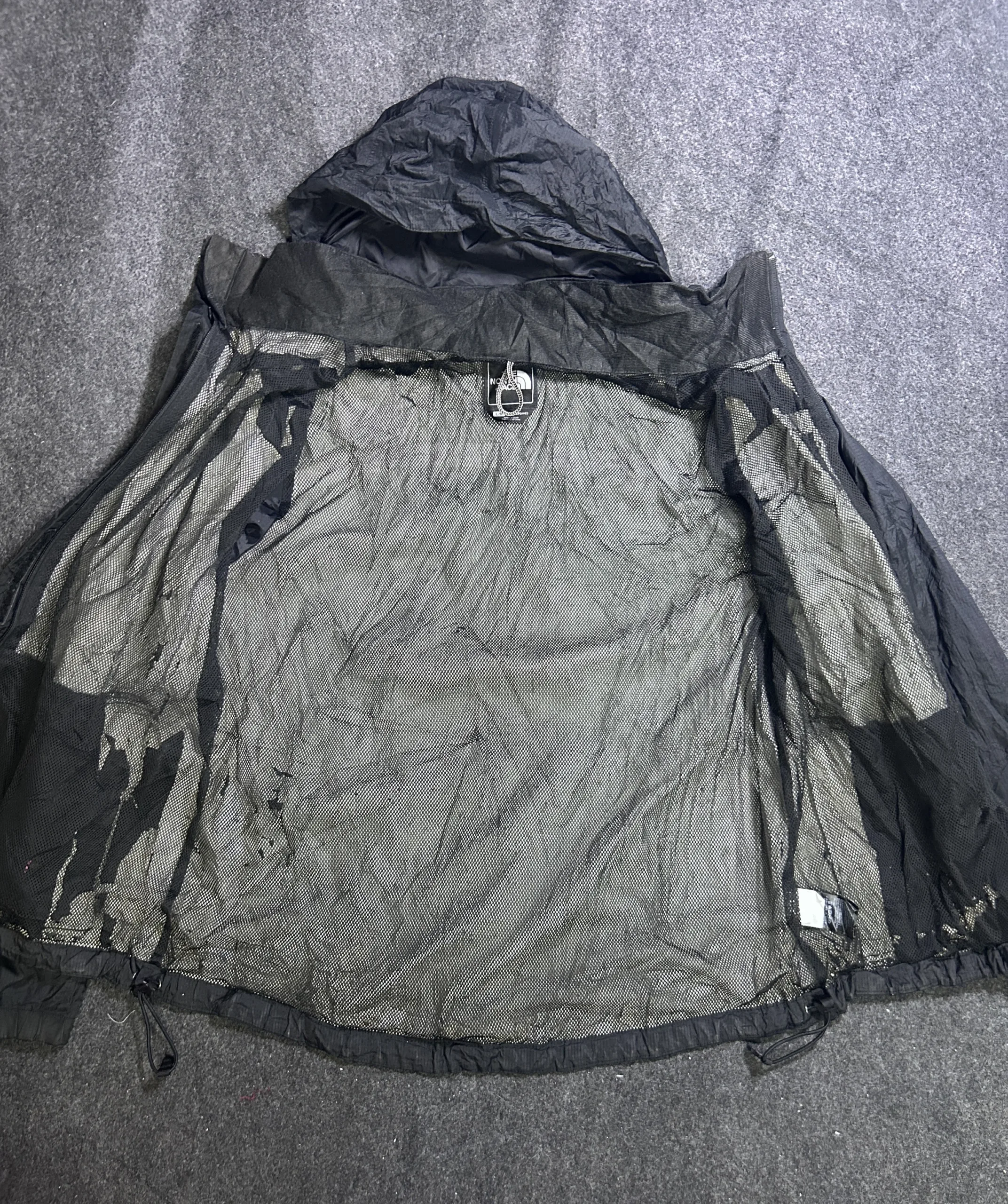 The North Face Hyvent Hooded Waterproof Windbreaker Jacket Black | Unisex | M/L 4 The North Face windbreakers