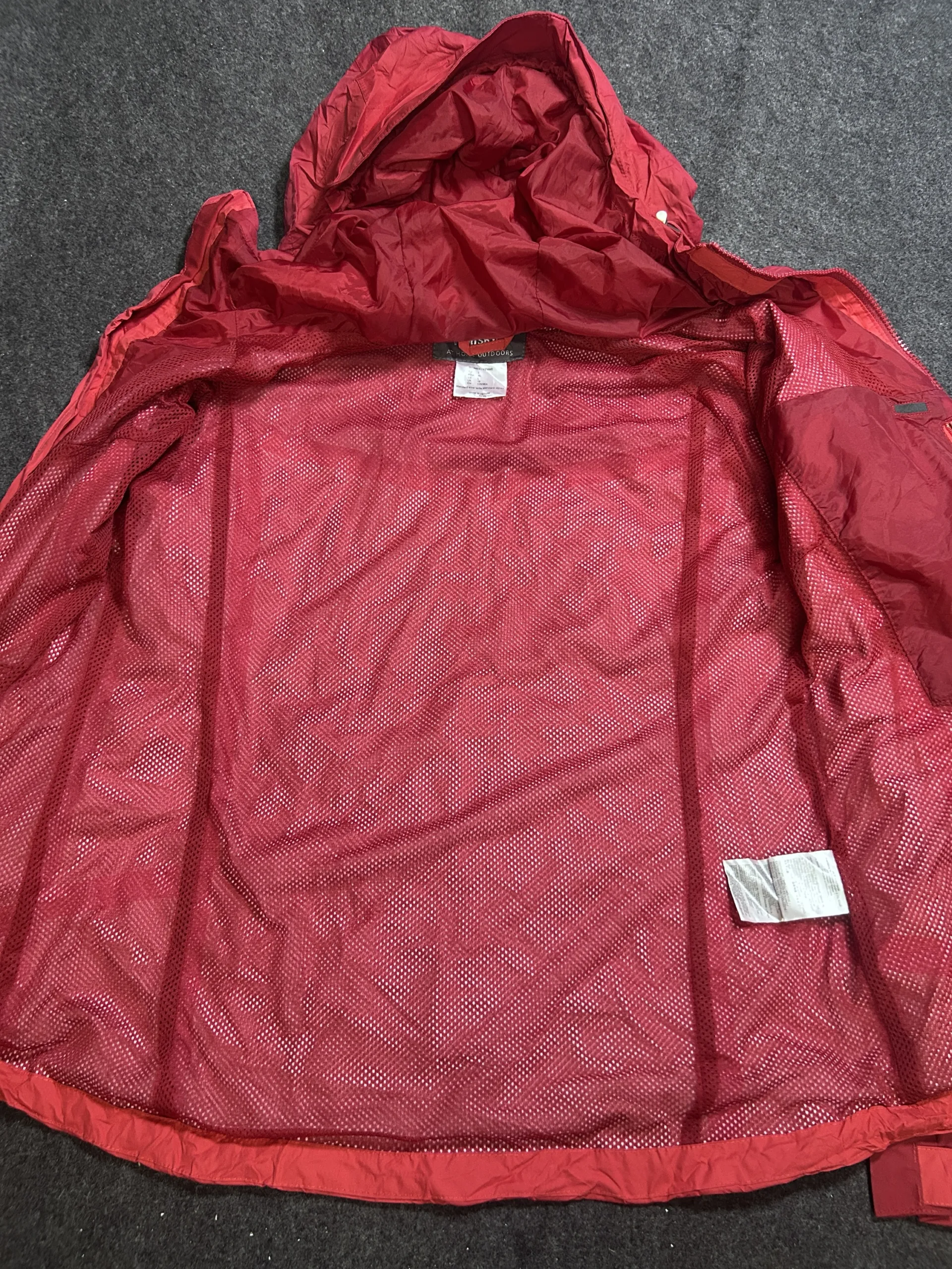 Jack Wolfskin Texapore Air Waterproof Windbreaker Jacket Red M 9 thrift windbreakers india
