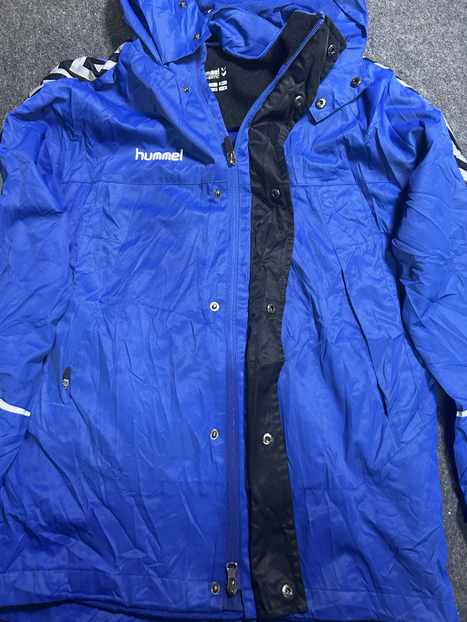 Hummel Authentic Blue Waterproof Hooded Sports Jacket S 4 thrift jackets india