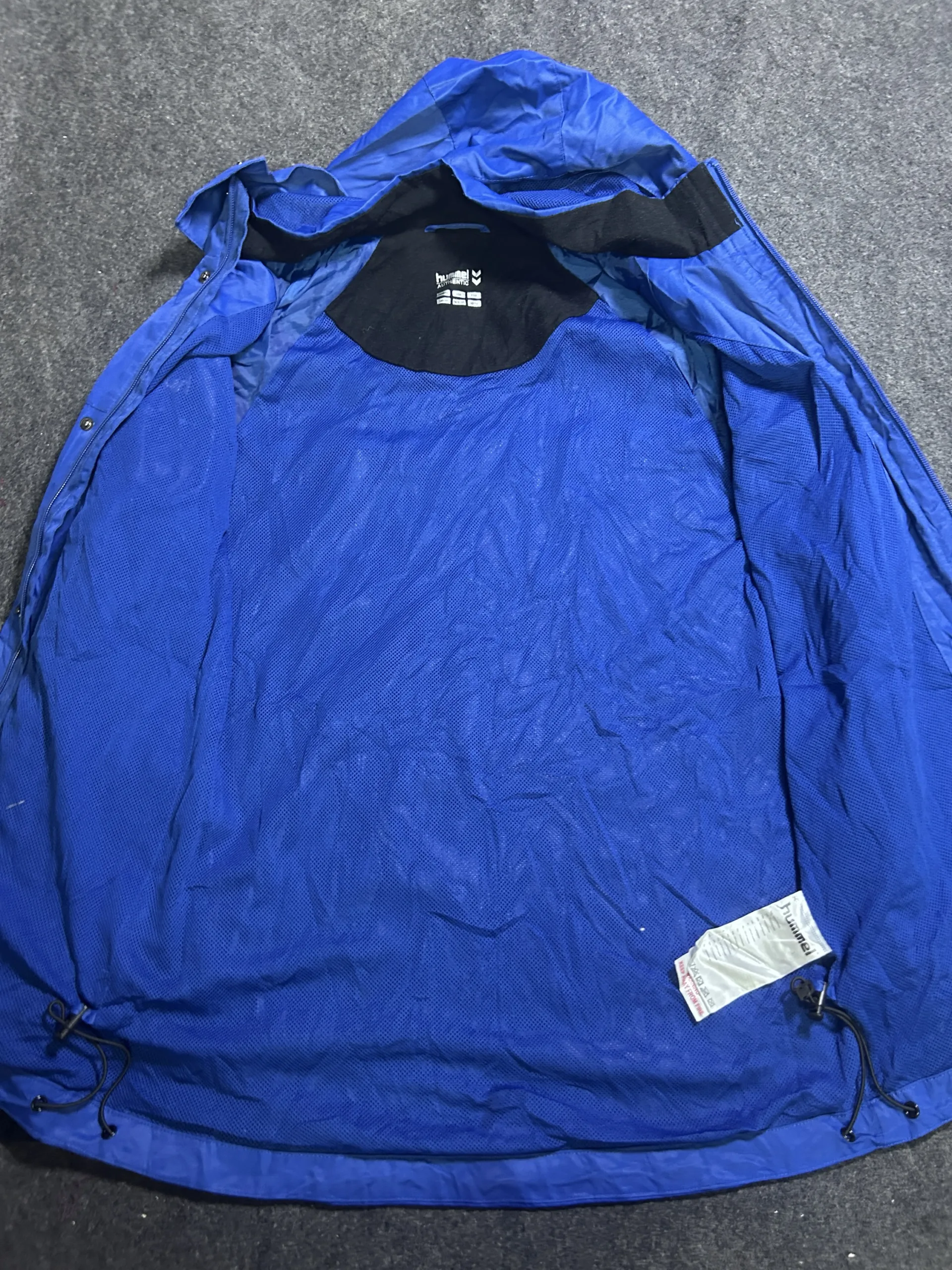 Hummel Authentic Blue Waterproof Hooded Sports Jacket S 9 thrift jackets india