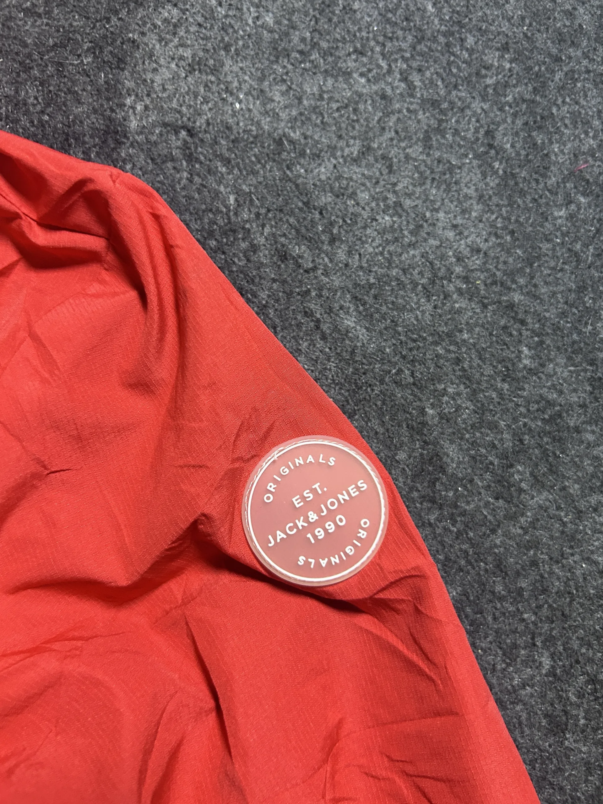 Jack &Amp; Jones Red Lightweight Waterproof Windbreaker Jacket S 4 thrift windbreakers india