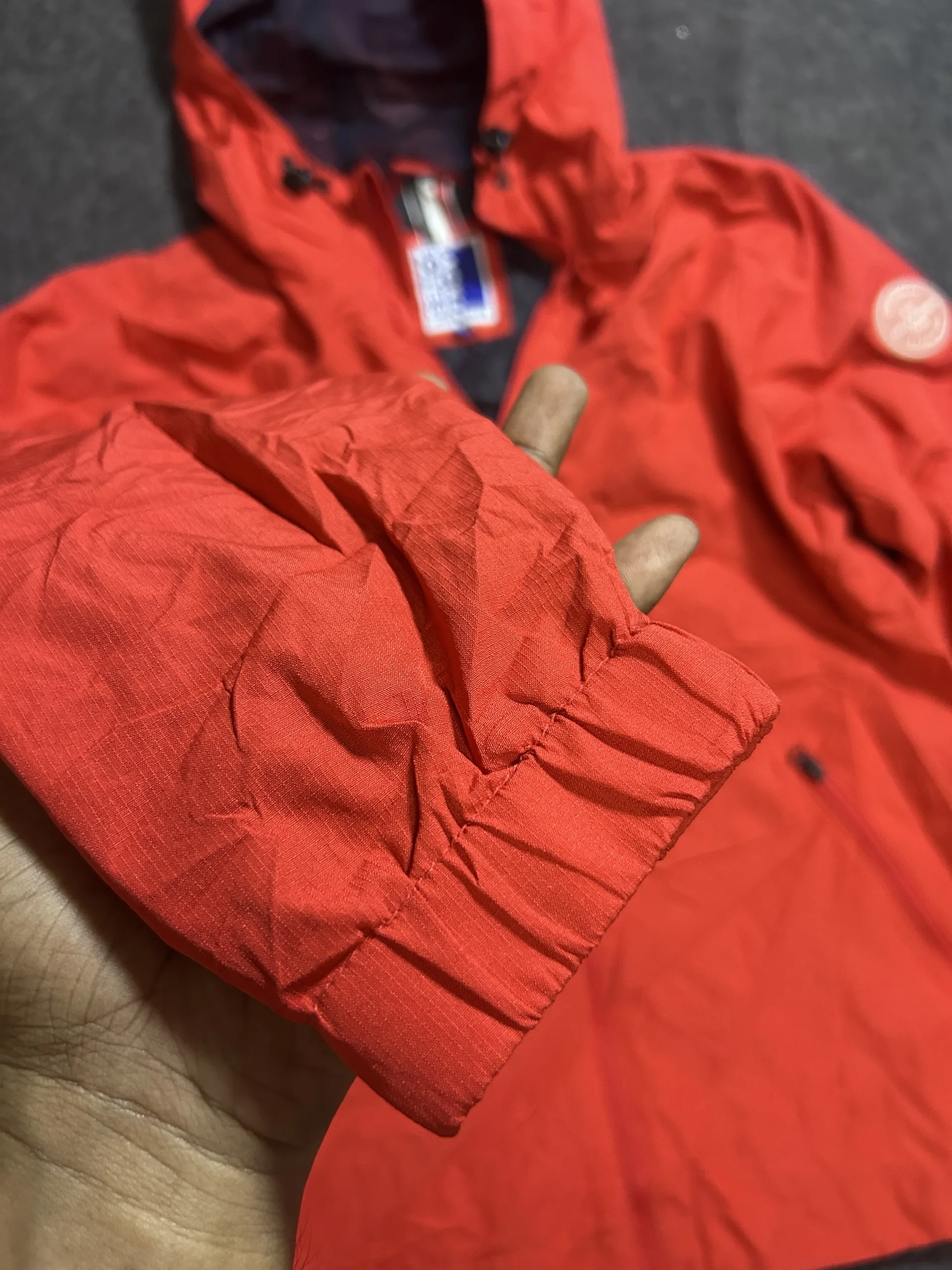 Jack &Amp; Jones Red Lightweight Waterproof Windbreaker Jacket S 5 thrift windbreakers india