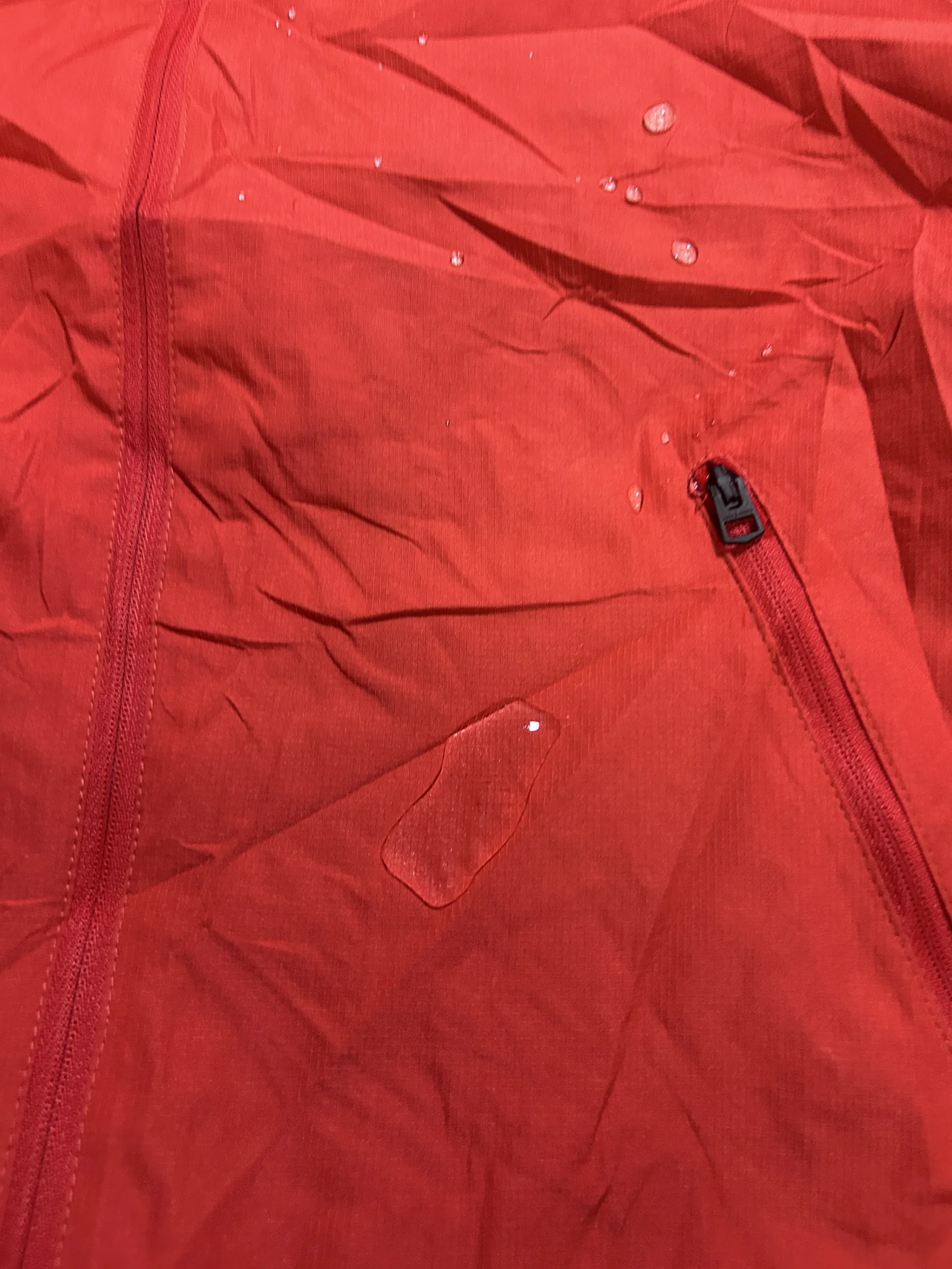 Jack &Amp; Jones Red Lightweight Waterproof Windbreaker Jacket S 11 thrift windbreakers india