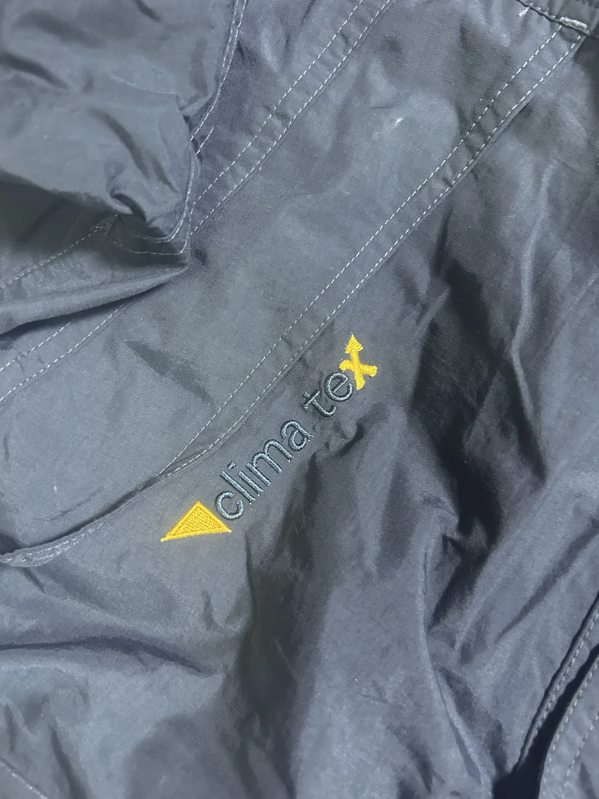 Rodeo Sports Outdoor Adventure Hooded Jacket | Water-Resistant | Unisex 4 thrift jackets india