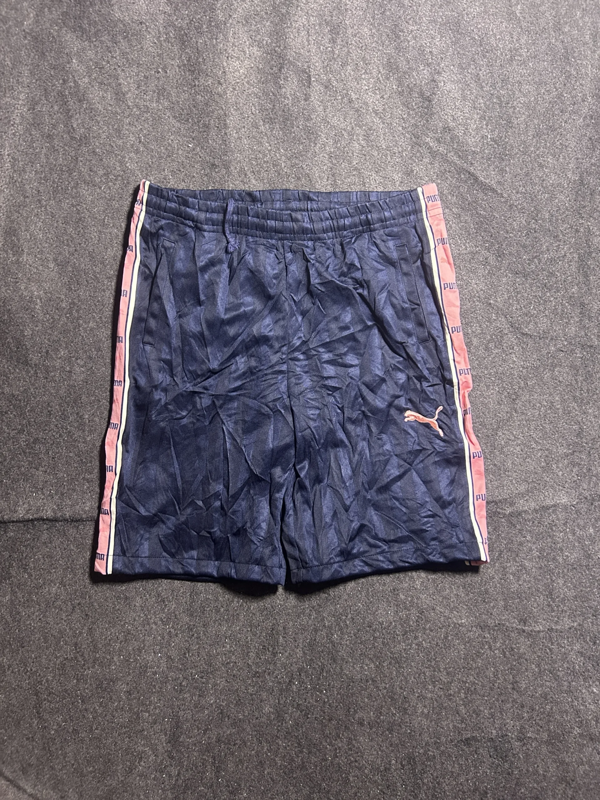 Puma Vintage Sports Shorts Navy Blue Pink | Retro Athletic Shorts | 34–36 2 Puma shorts