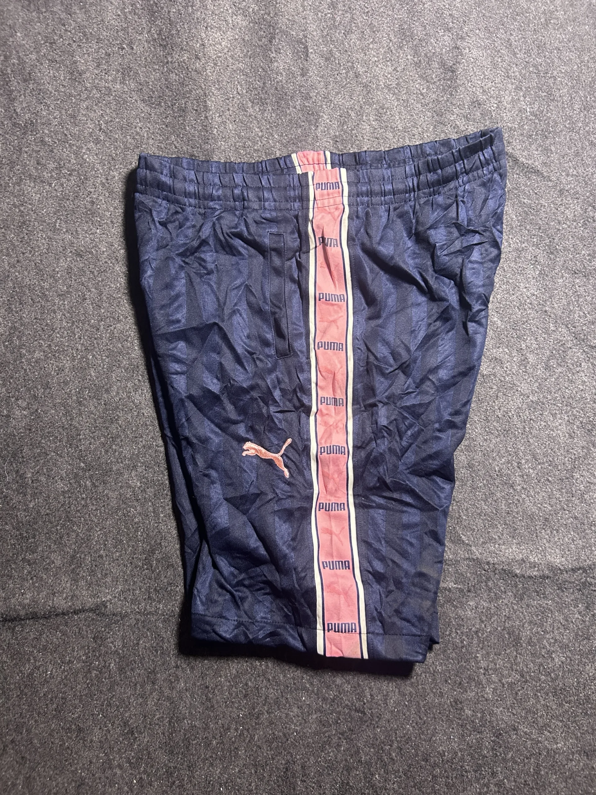 Puma Vintage Sports Shorts Navy Blue Pink | Retro Athletic Shorts | 34–36 1 Puma shorts