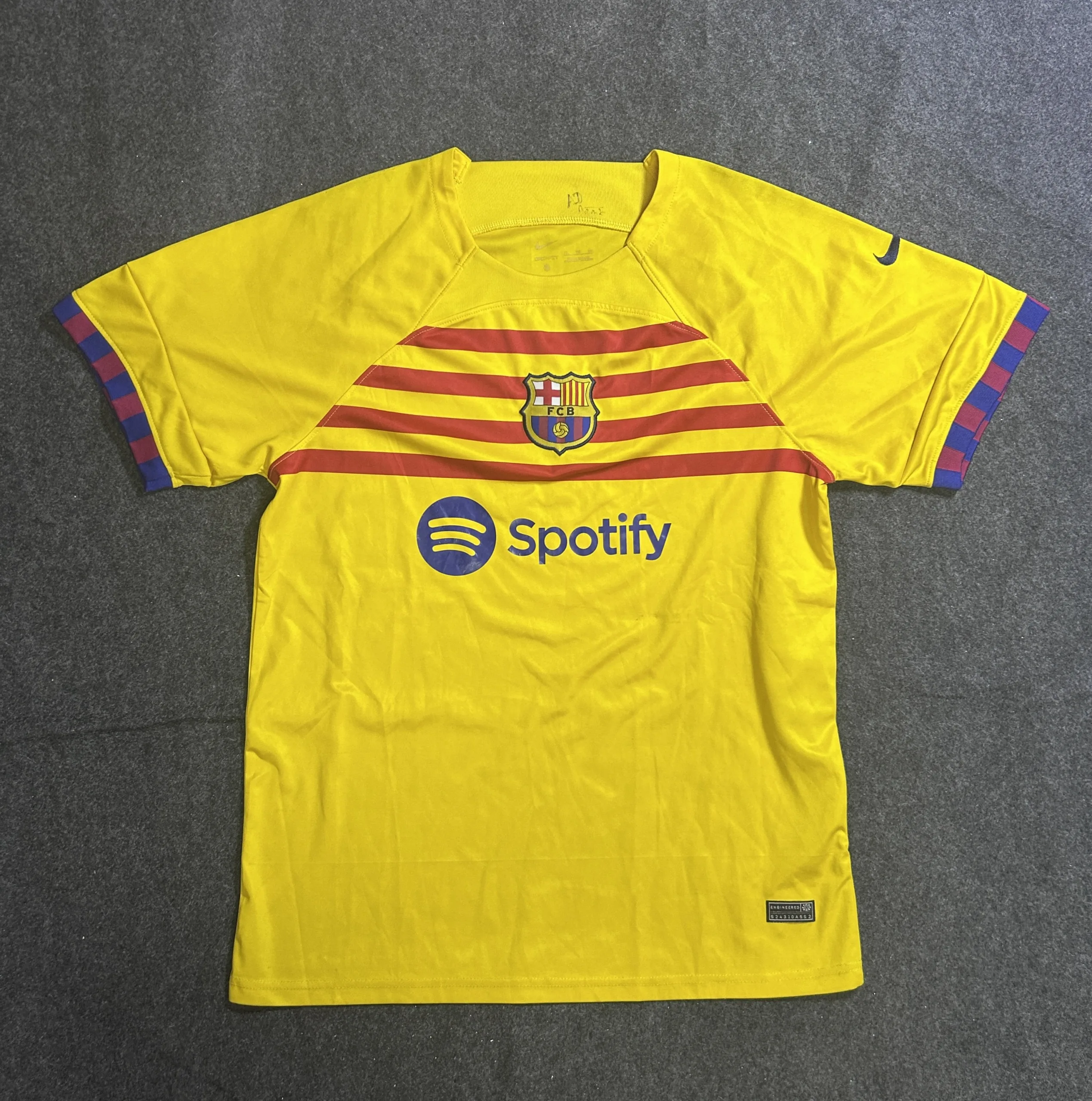 Nike Fc Barcelona Yellow Away Jersey | Spotify Football Shirt | L/Xl 1 Nike shirts