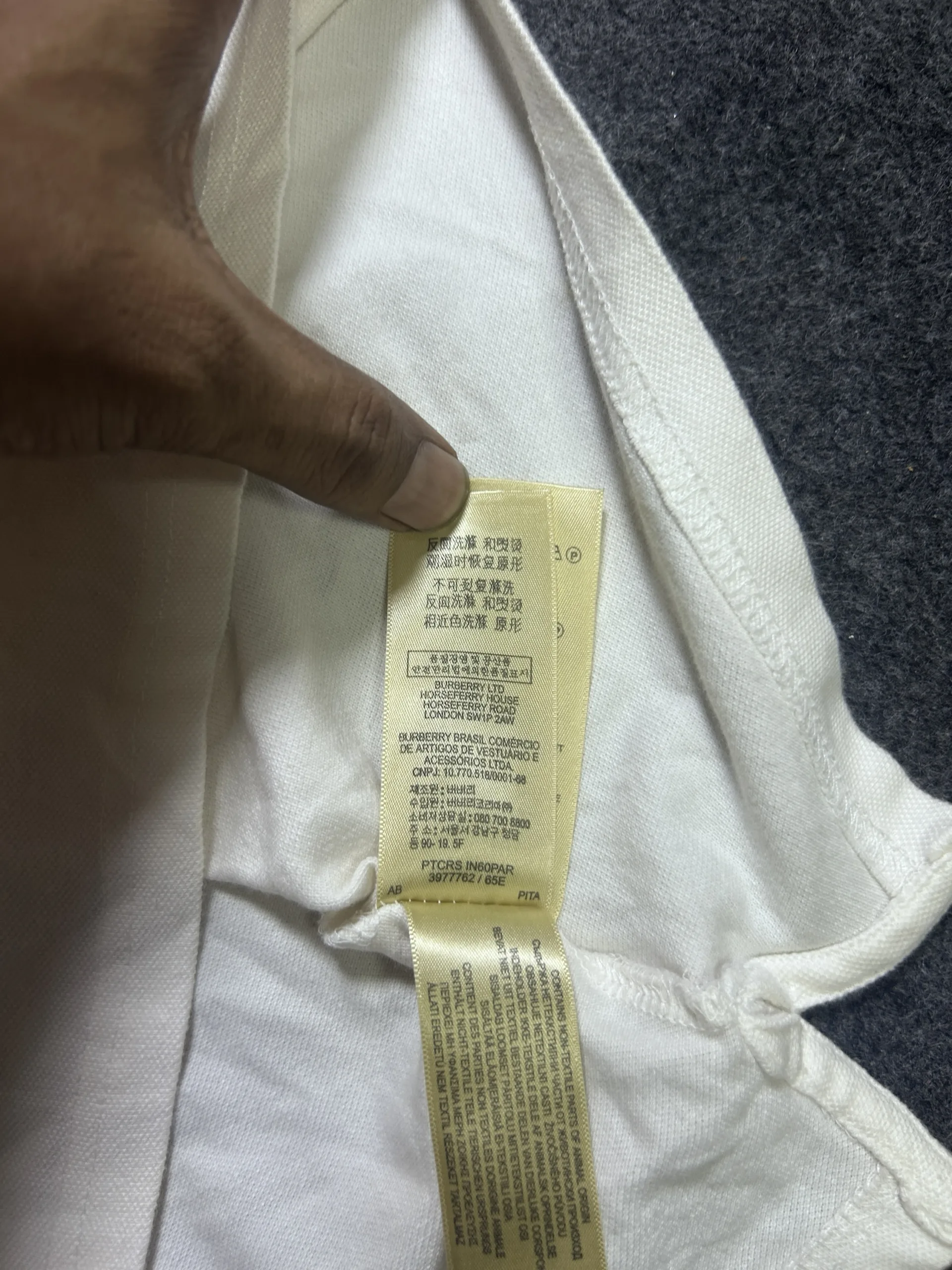 Burberry Brit White 100% Cotton Polo Shirt – Equestrian Knight Logo | S 6 thrift polo shirts india