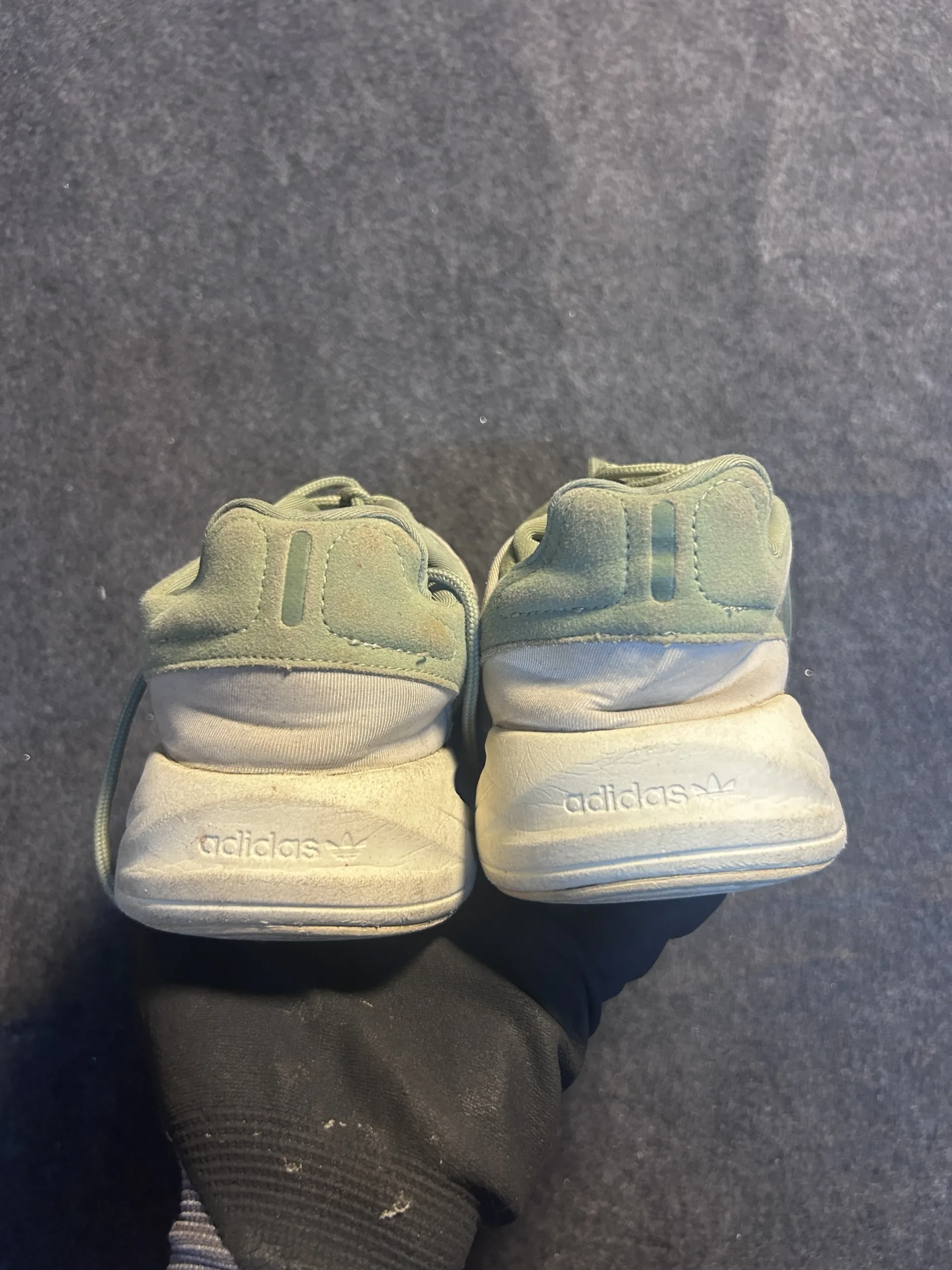 Adidas Ozelia Gy9977 White Green Sneakers Uk10 3 Adidas sneakers