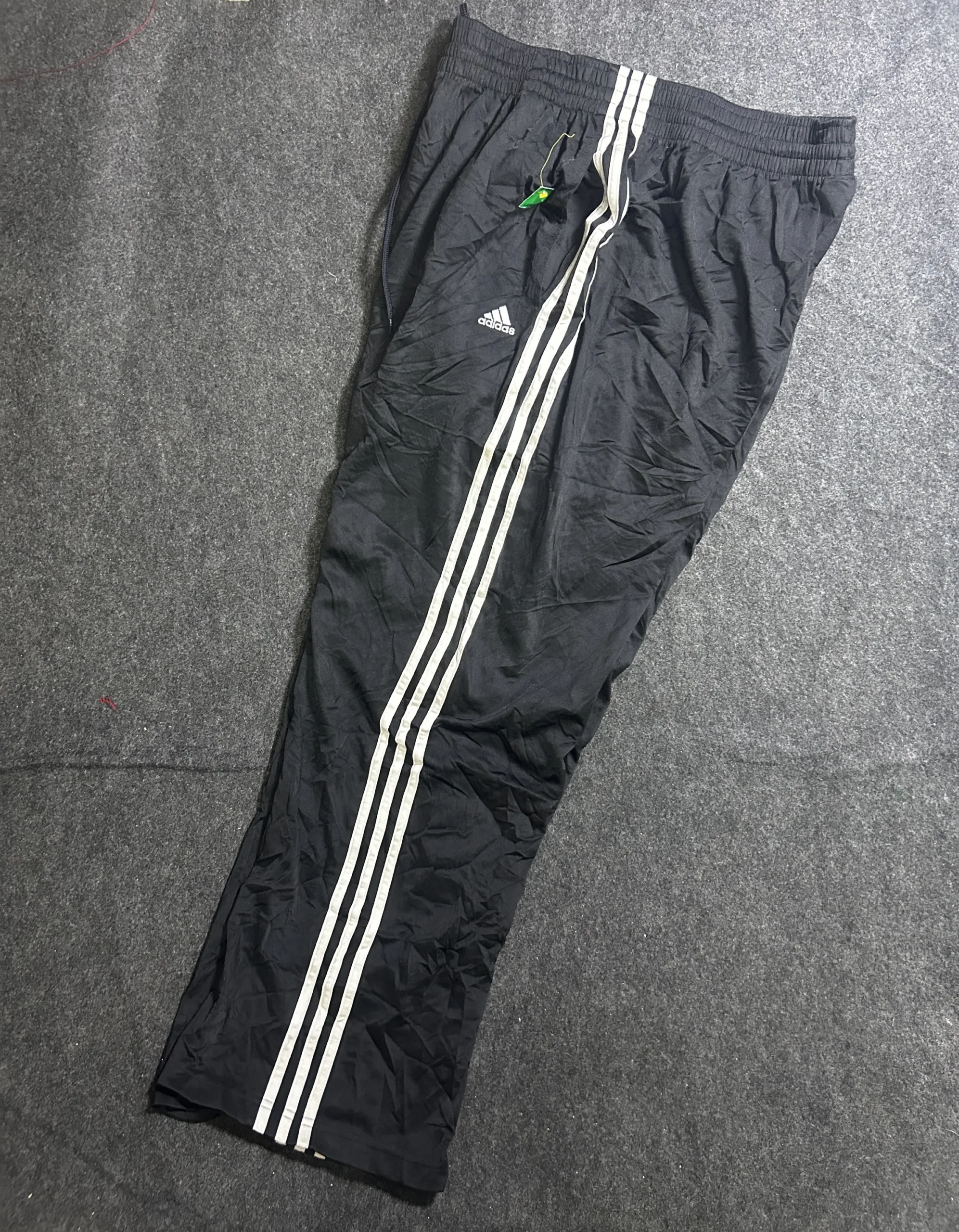 Adidas Baggy Track Pants Black With 3-Stripes | M/L 2 Adidas track pants