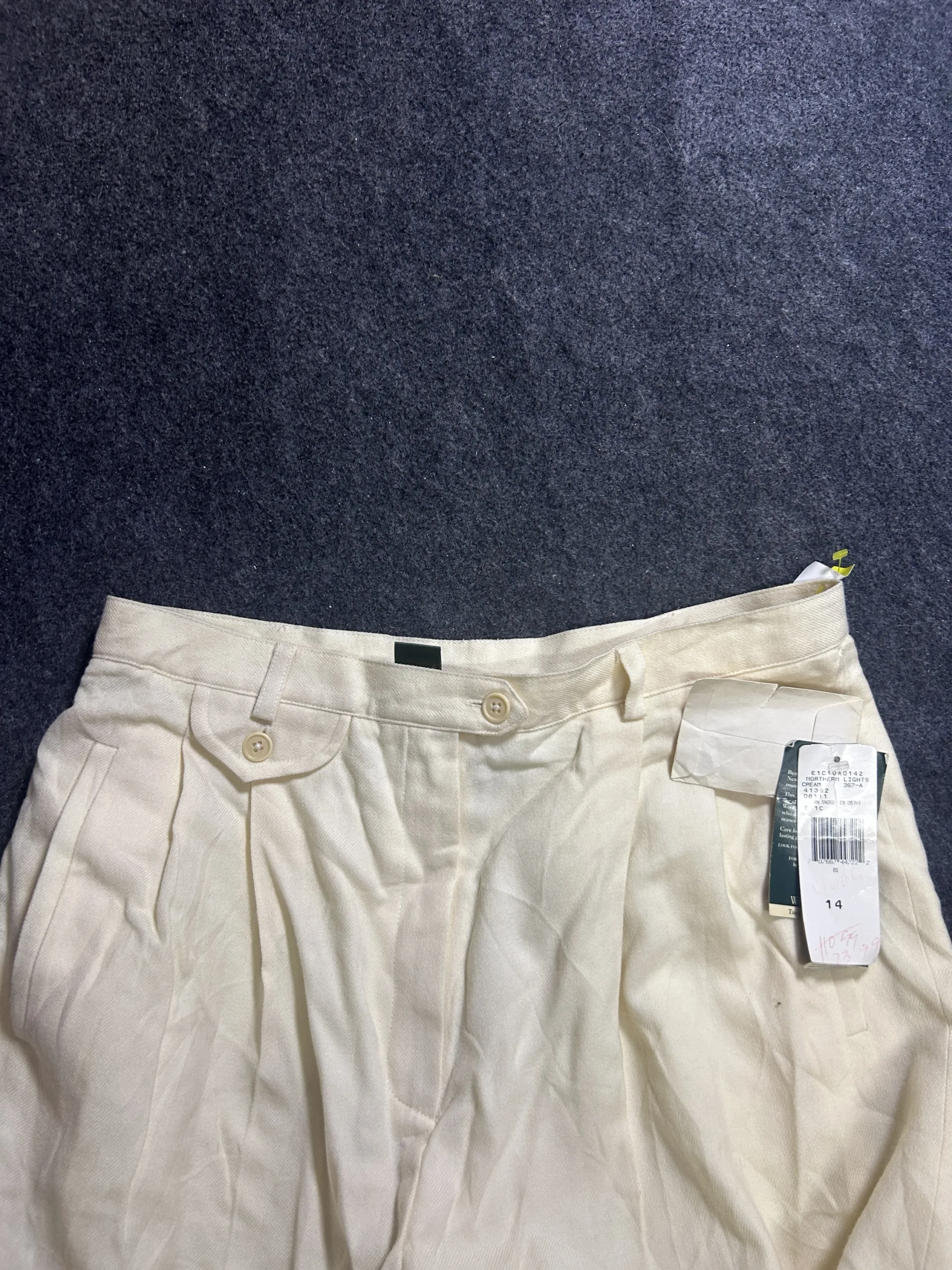 Lauren Ralph Lauren Cream Pleated Trousers | M 5 online thrift store india