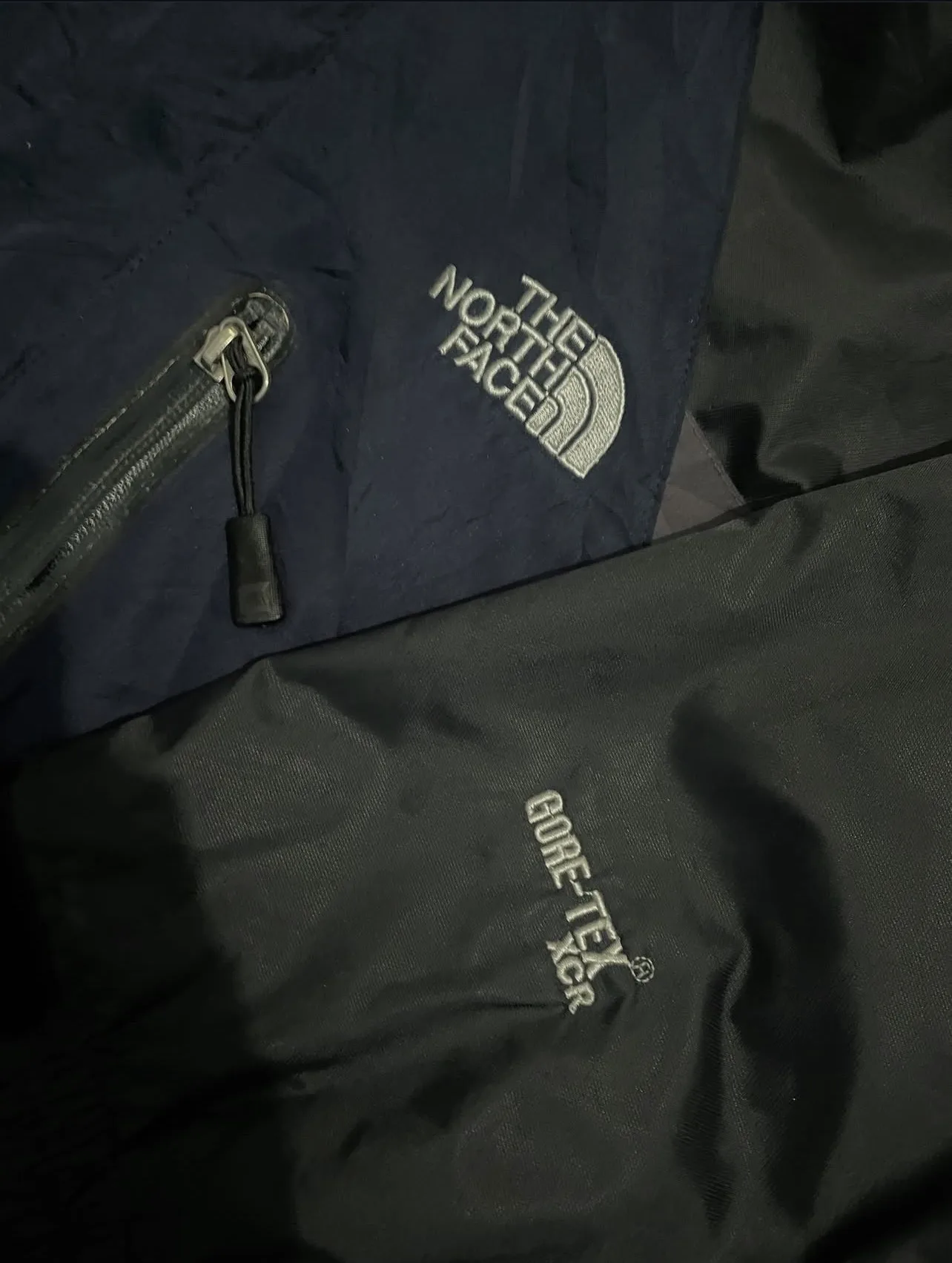 The North Face Gore-Tex Xcr Summit Series Waterproof Shell Jacket Black/Navy | L/Xl 3 The North Face jackets