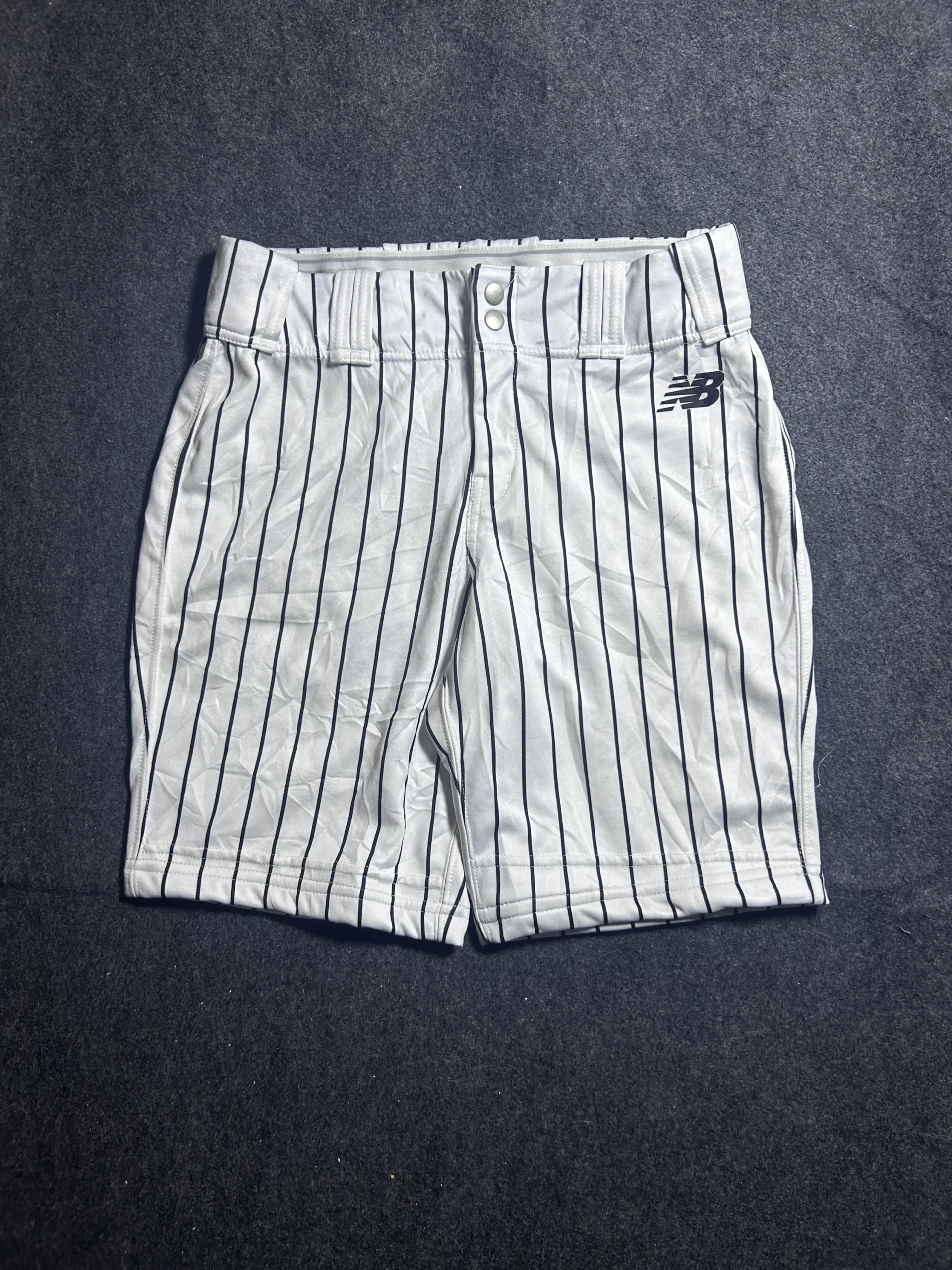 New Balance White Pinstripe Shorts Unisex M 1 New Balance shorts