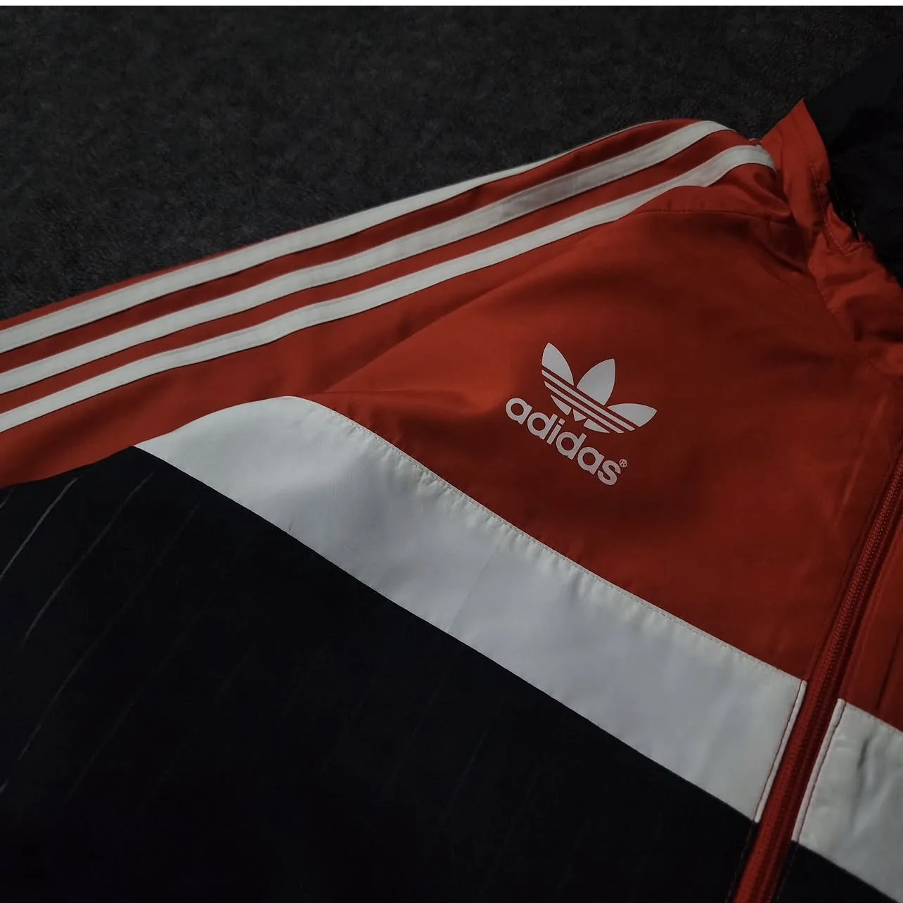 Adidas Originals × Manchester United Track Jacket Red/Black L 4 Adidas jackets