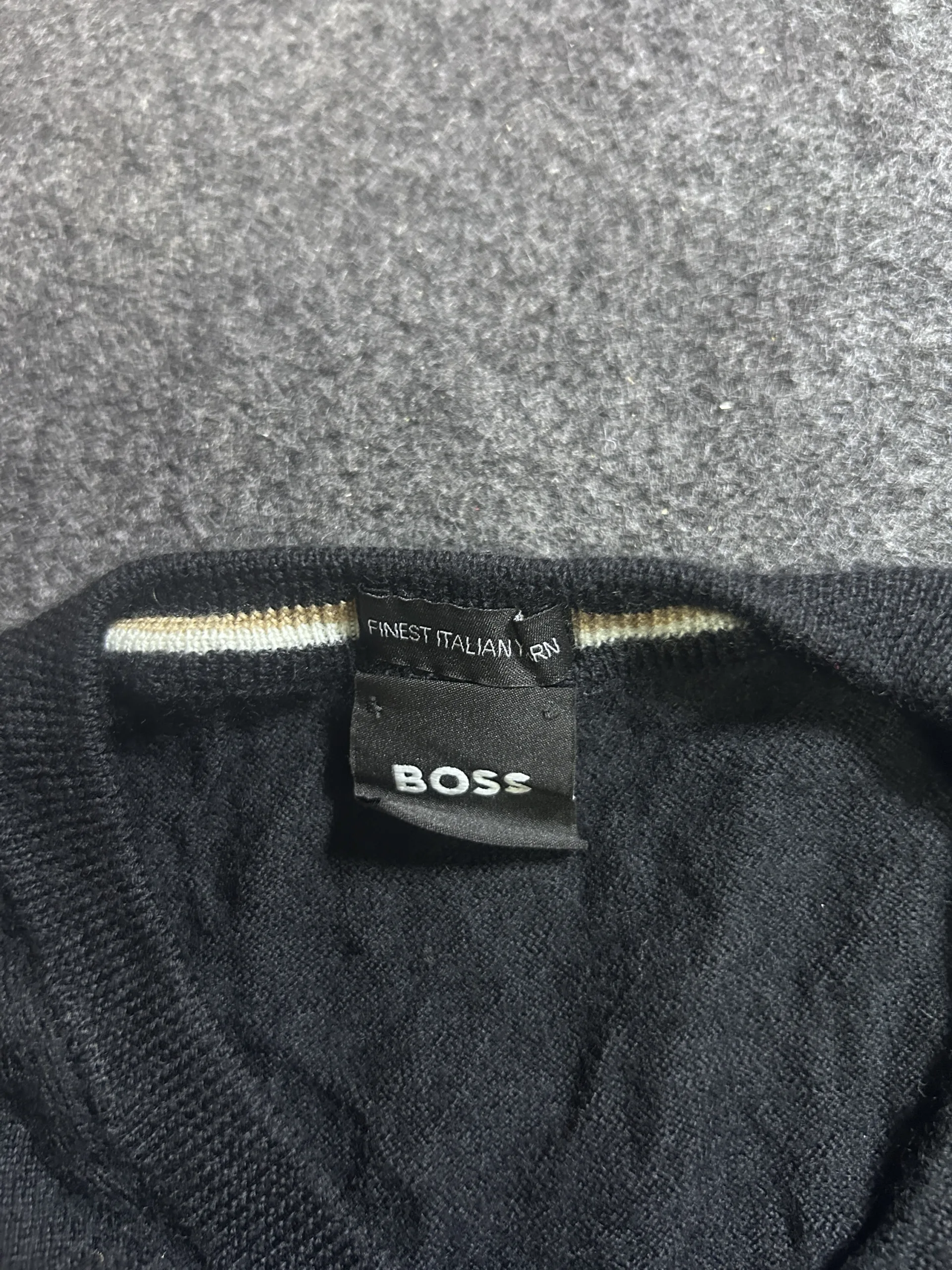 Hugo Boss Black V-Neck Wool Sweater | M 3 thrift sweaters india