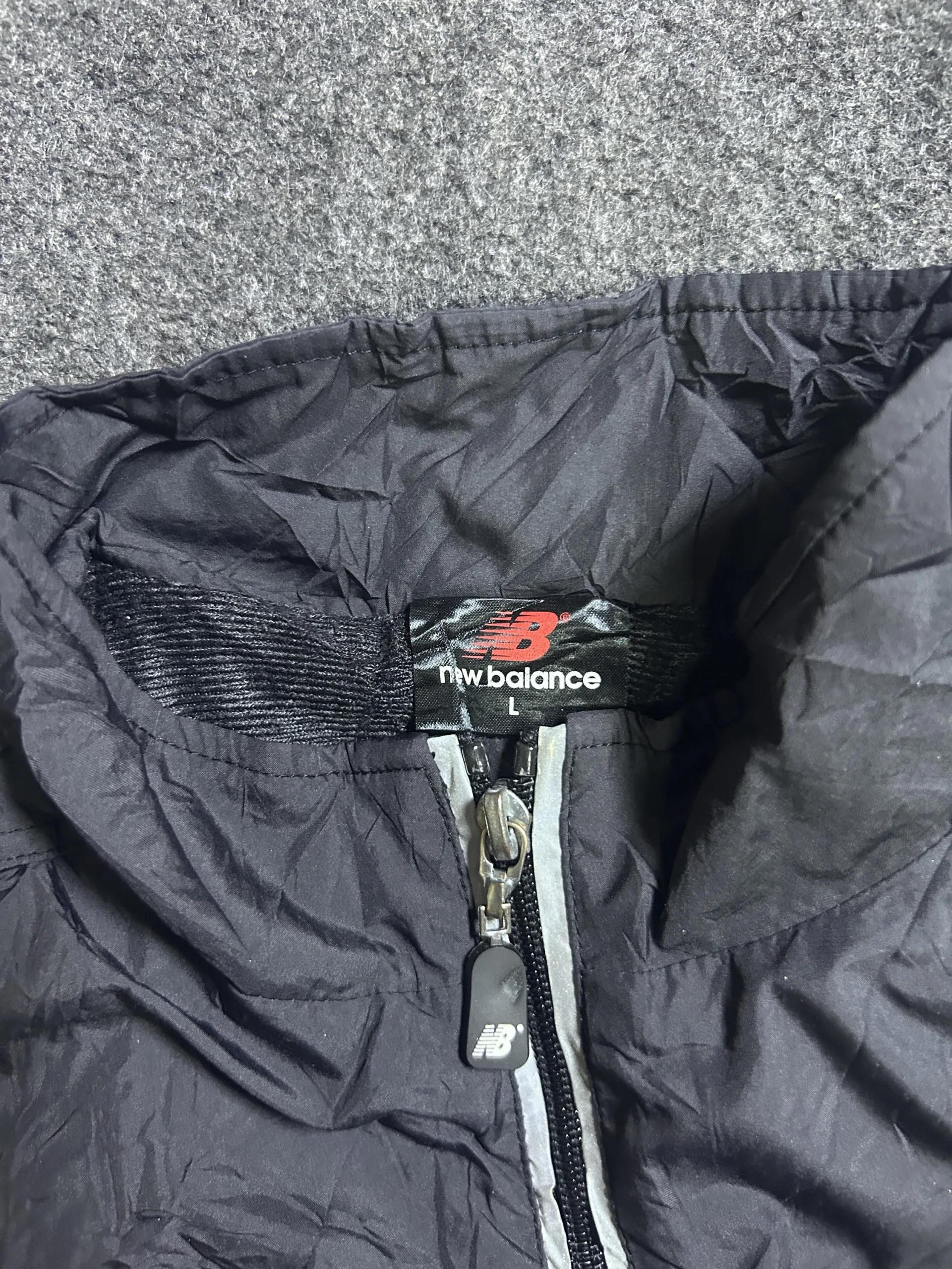 New Balance Waterproof Lightweight Windbreaker Jacket | S 5 New Balance windbreakers