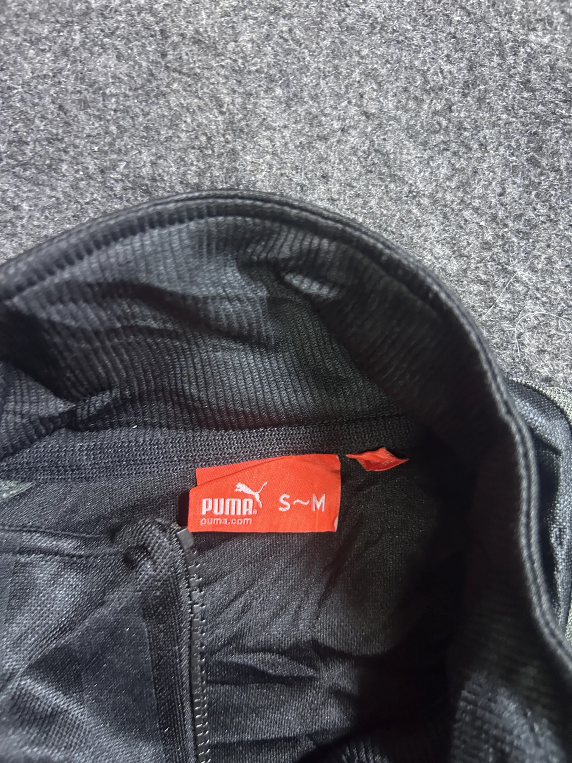 Puma Black Lightweight Track Jacket Black | S 2 Puma jackets