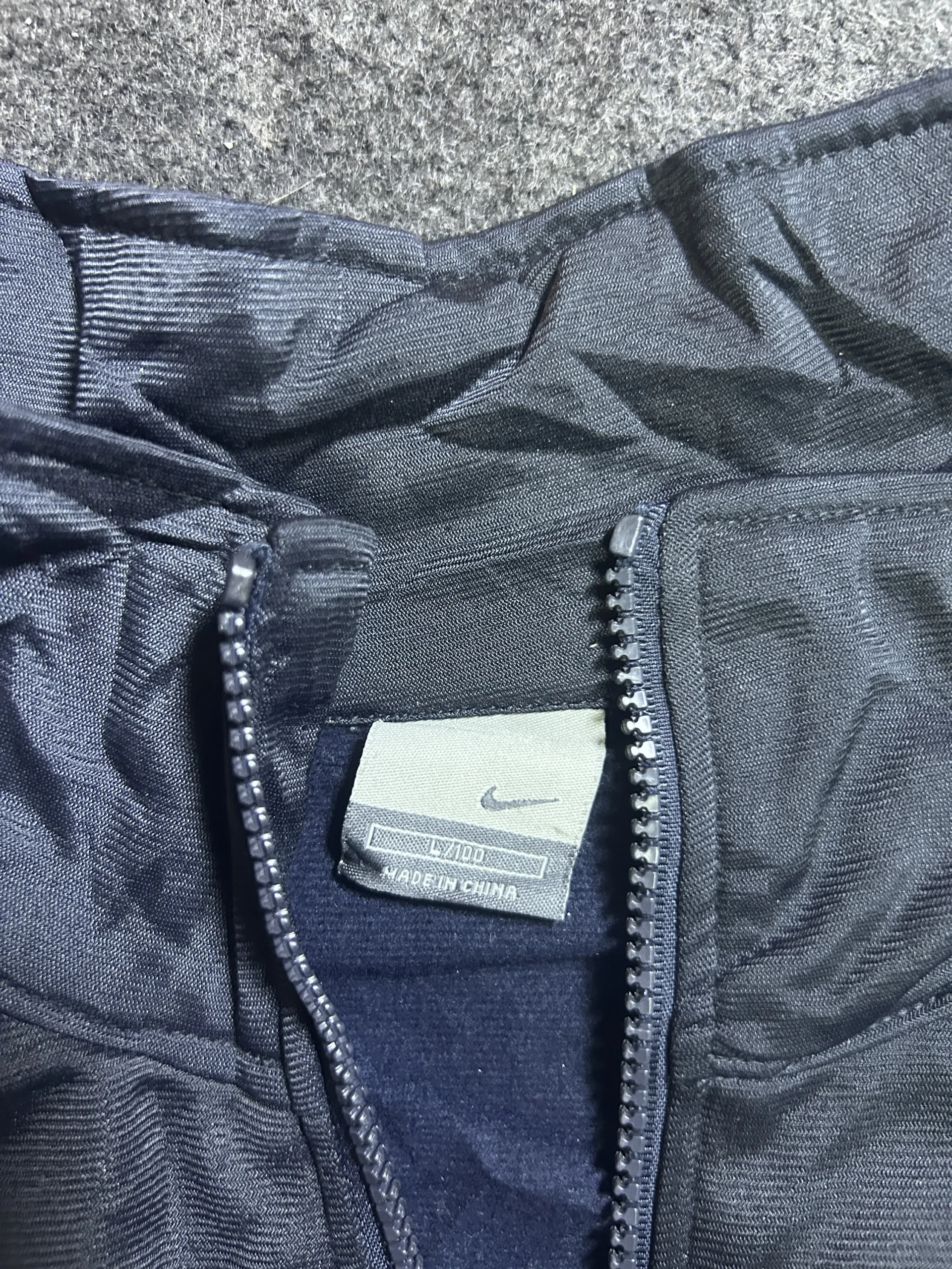 Nike Vintage Navy White Track Jacket | L 3 Nike jackets