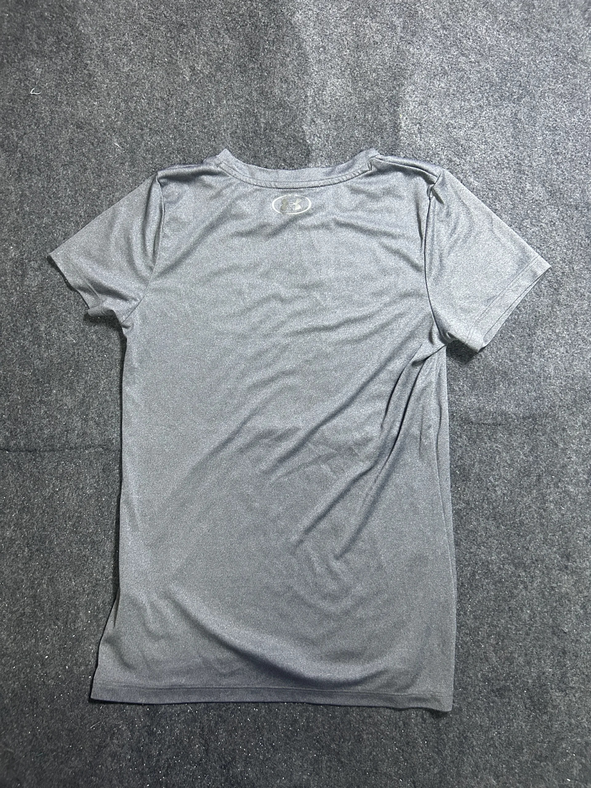 Under Armour HeatGear Women’s Grey Performance T-Shirt – Size S