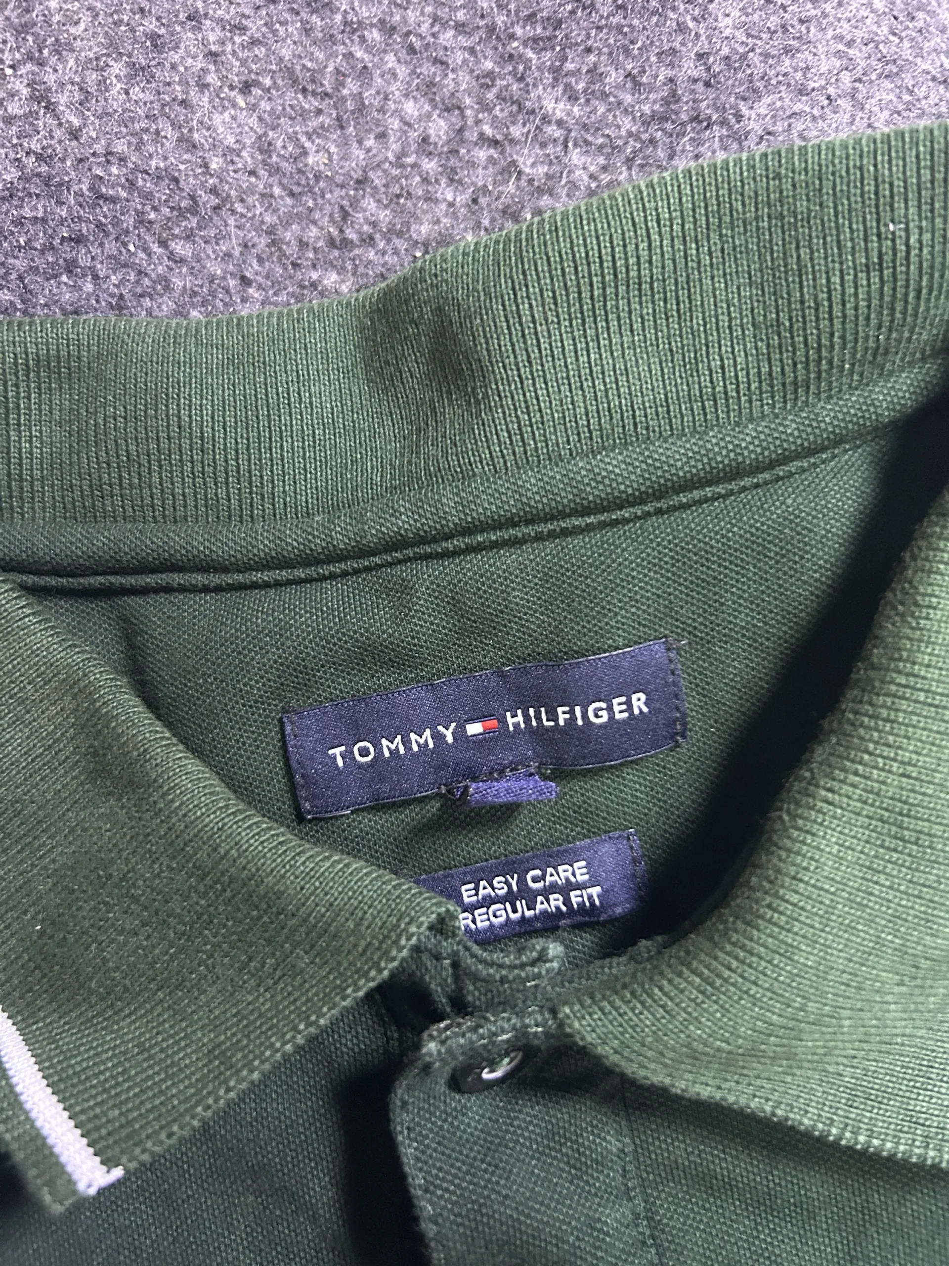 Tommy Hilfiger Green Colorblock Polo Shirt – 100% Cotton Piqué | M