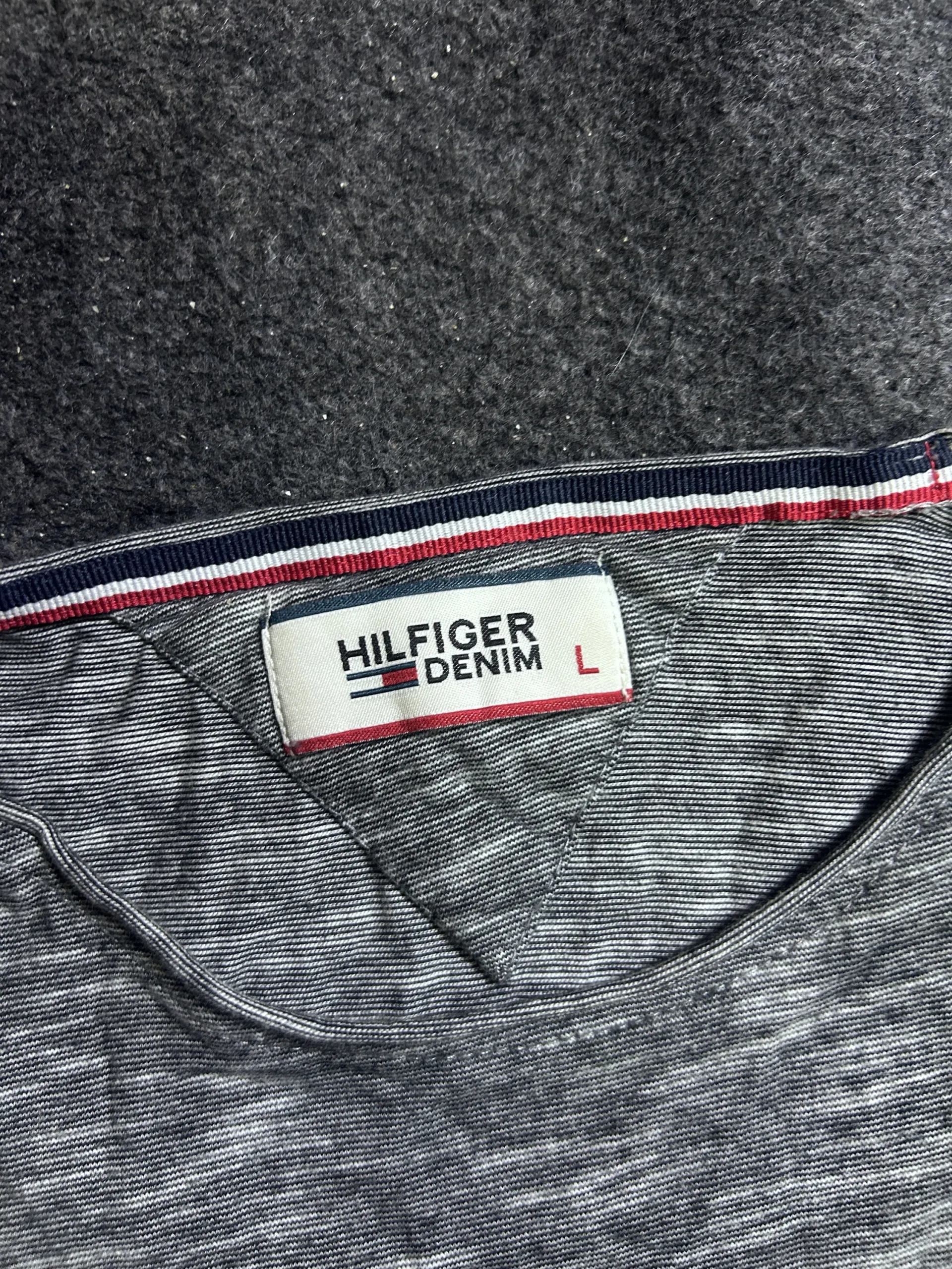 Tommy Hilfiger Denim Men’s Grey Marled Crew Neck T-Shirt | M