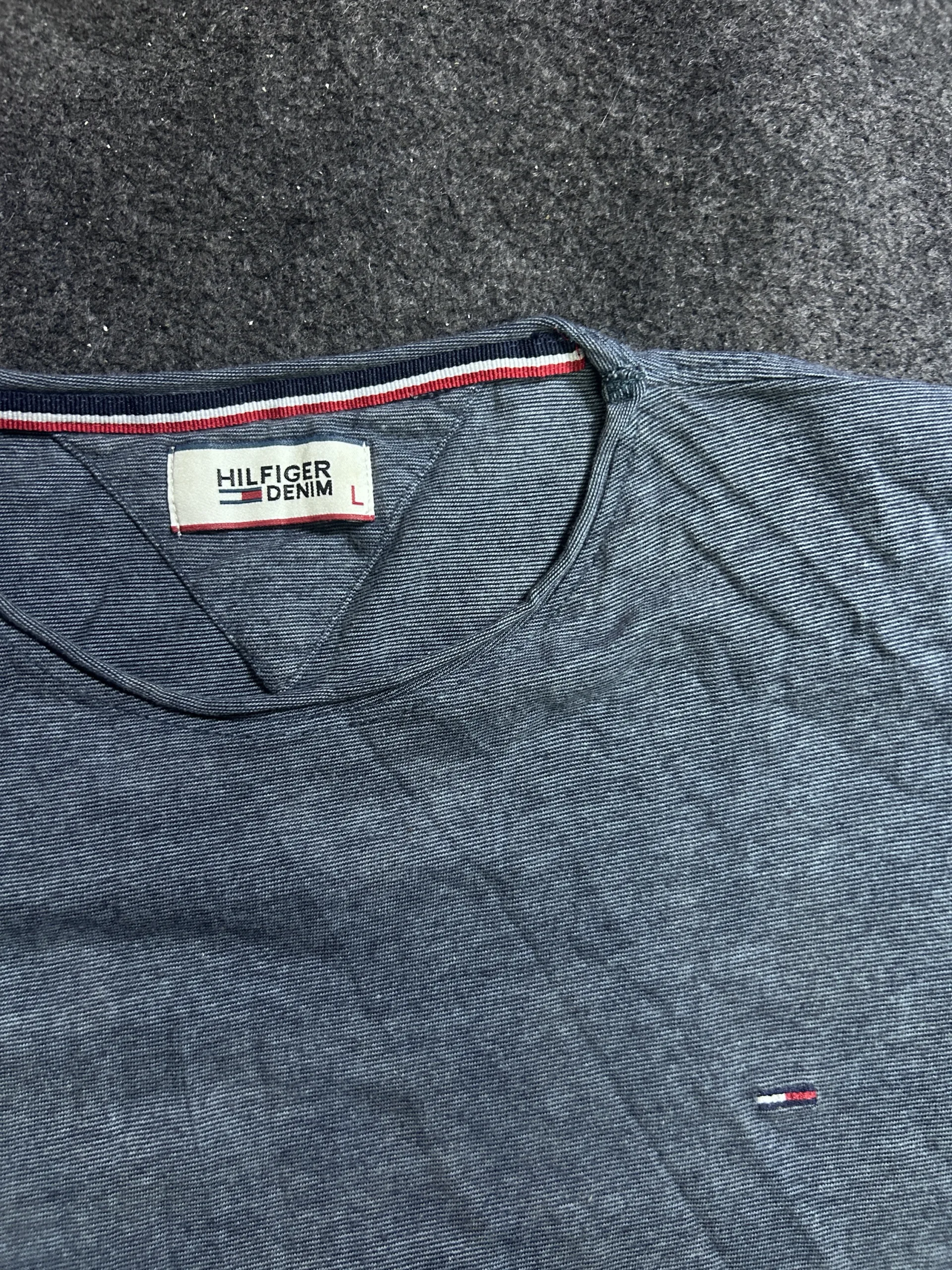 Tommy Hilfiger Denim Women’s Grey Melange T-Shirt – Size M