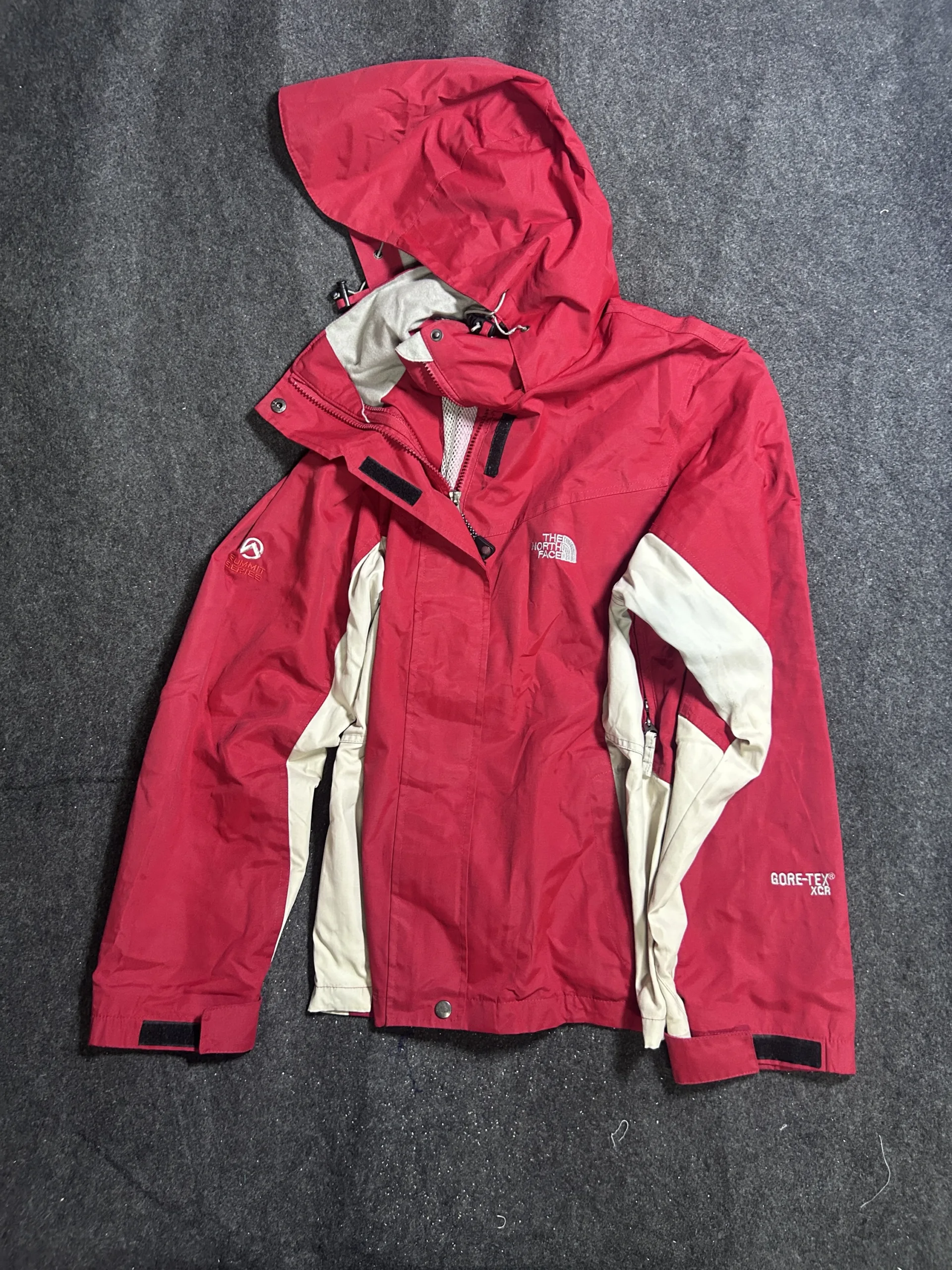 The North Face Summit Series Gore-Tex Xcr Vintage Jacket Red Technical Waterproof Shell | L 1 The North Face jackets
