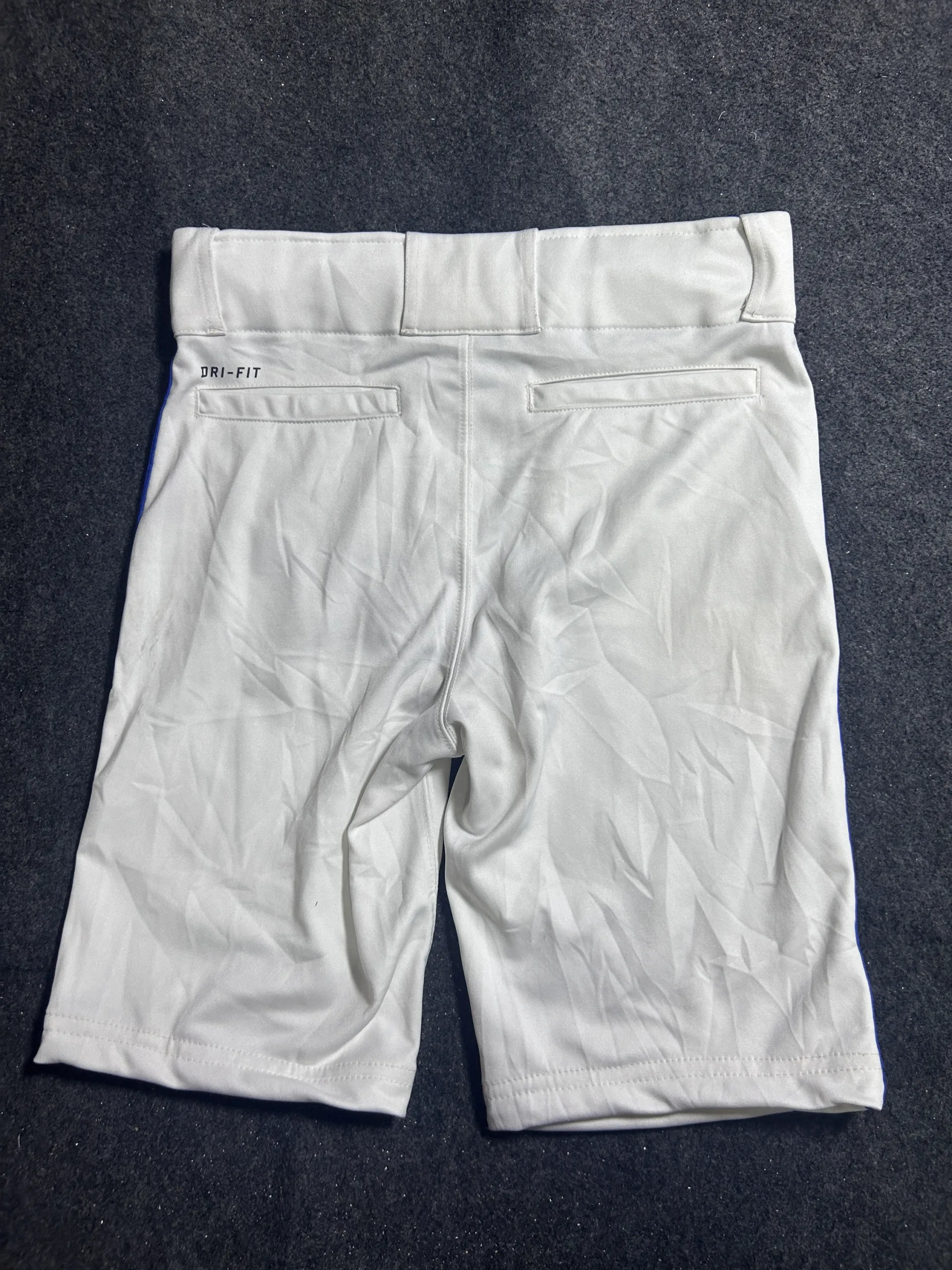 Nike Dri-Fit Baseball Shorts White | Athletic Performance | M 2 Nike shorts